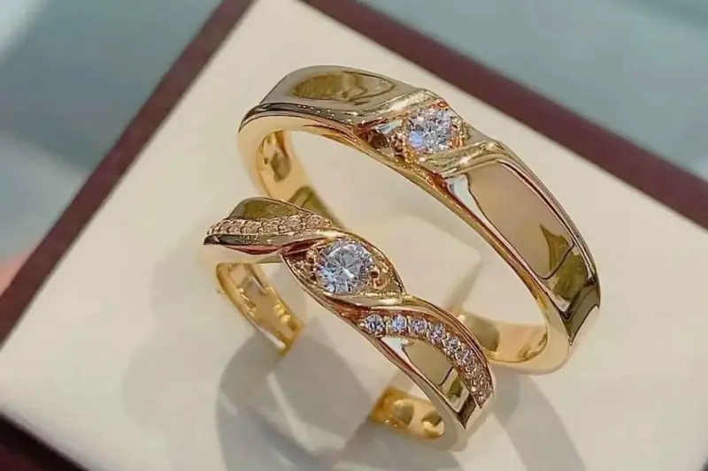 Luxury Couple Rings for Engagement: Certified Authentic Materials & Timeless Elegance